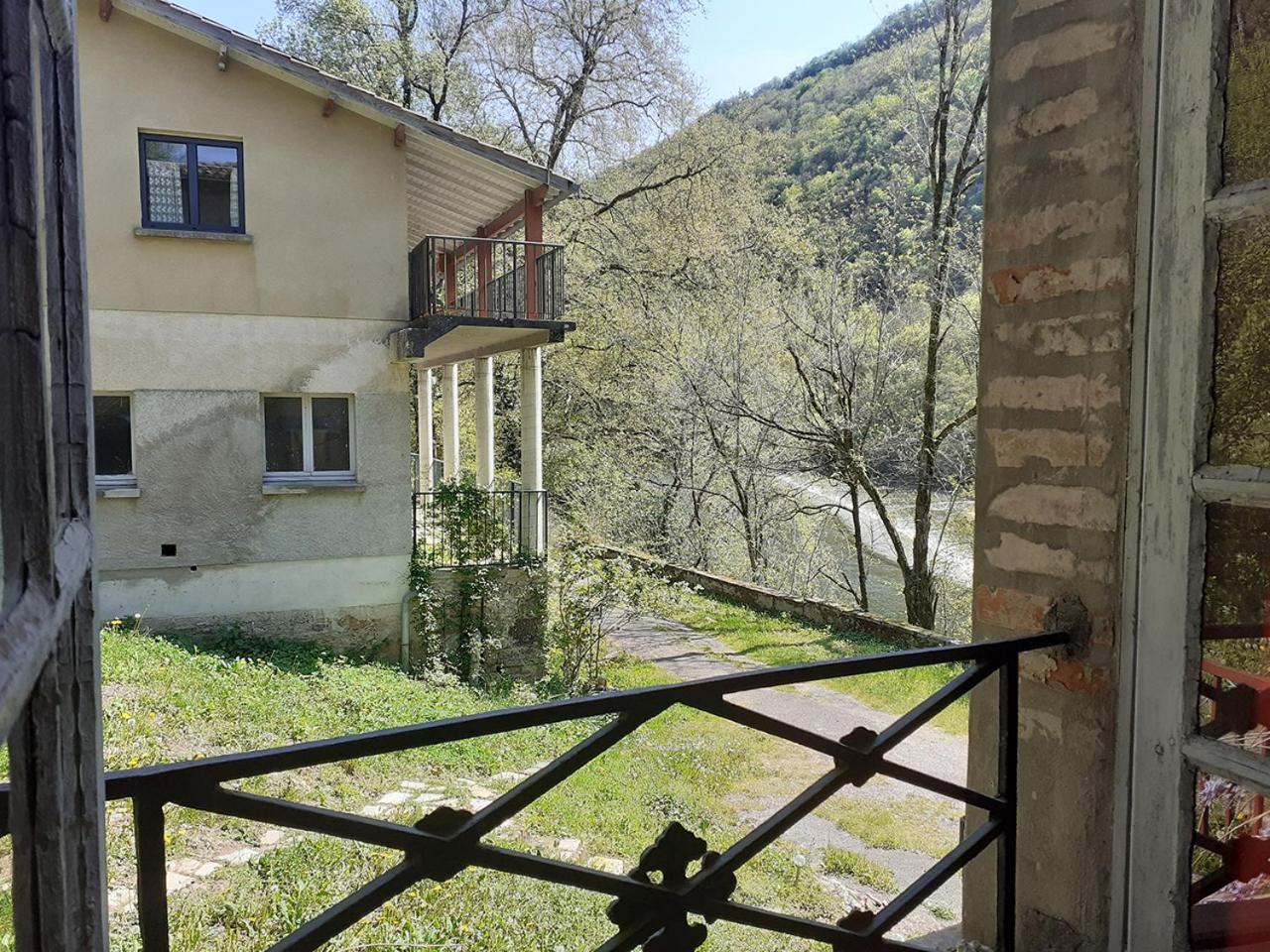 Le Moulin De Saleth Ξενοδοχείο Saint-Antonin Δωμάτιο φωτογραφία
